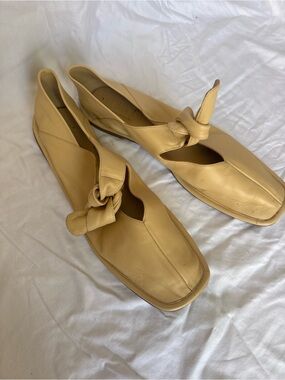 HEREU Llasada square-toe leather ballerina flat cream